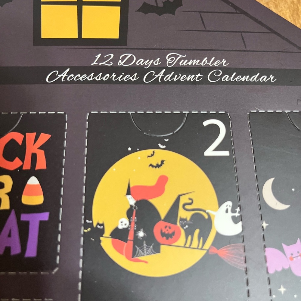 HALLOWEEN 12 DAYS ADVENT CALENDAR TUMBLER WATER BOTTLE ACCESSORIES CUTE GIFT